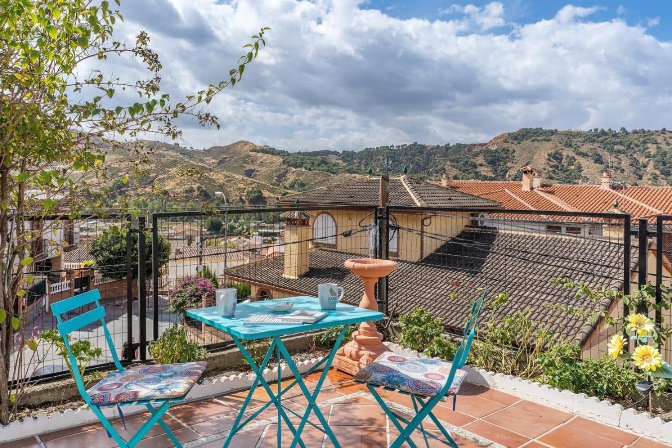 Casa rural Vistablanca - Construida En Sola Planta Con Bonitas Vistas - Piscina Privada Y Clima Agradable Junto A La Capital *